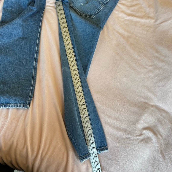 Levis 501T Distressed Jeans - Picture 10 of 12